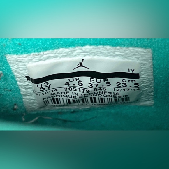 Air Jordan 10 Retro BG - Picture 9 of 10